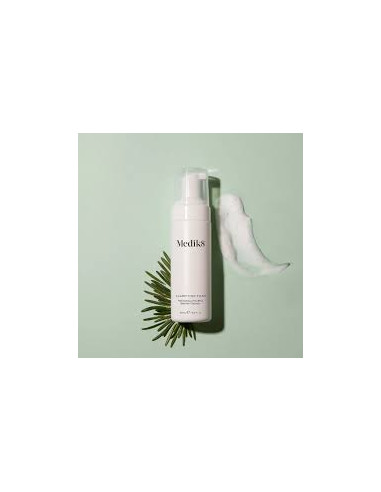 MEDIK8 CLARIFYING FOAM 150ML